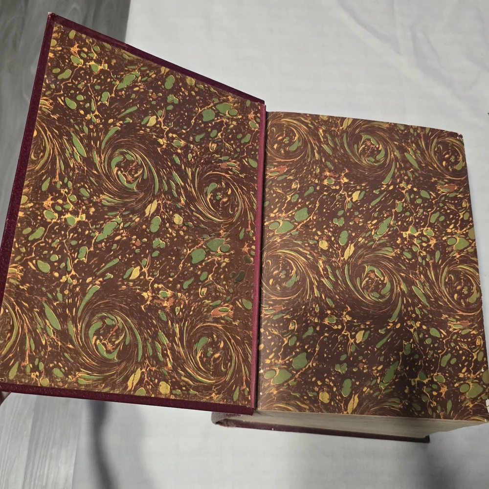 New International Dictionary - Maroon Edition